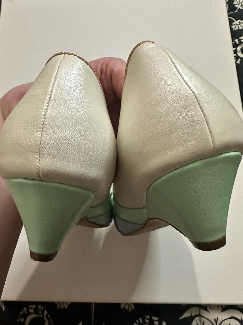 Pinup Couture Lulu Pastel Blocked Scallop Kitten Heels Mint Multi Matte Size 10 - Picture 7 of 11